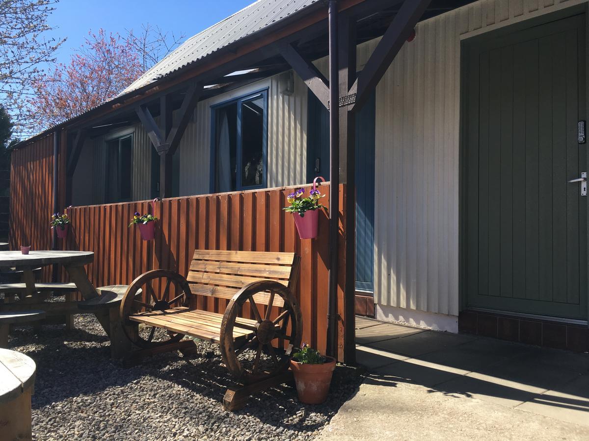 Loch Ness Backpackers Lodge Drumnadrochit Exterior foto